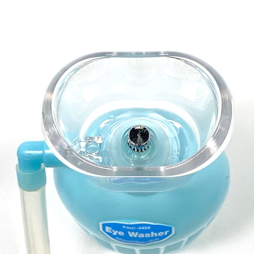 Shinseki Advanced Spray Emergency Eye Washer Care Safety Bottle (Blue or Pink)